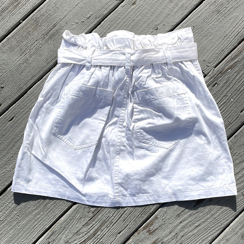 High cinched belt waist skirt - Picture 2 of 2